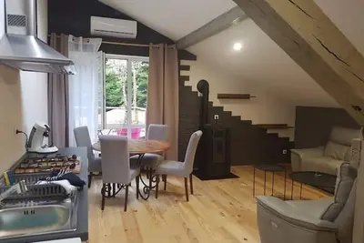 Image de Havre de paix au cœur de la forêt – Gîte chaleureux pour toute la famille