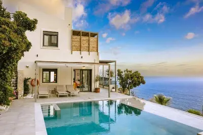 Anemos Luxury Villas