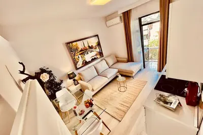 Image de Leo`s City View Apartment by PikHost