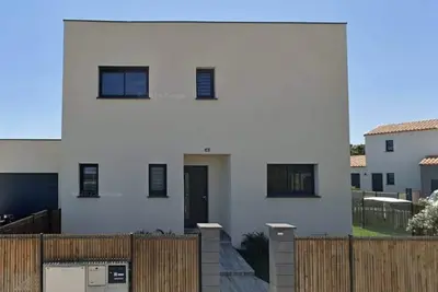 Image de Maison de bord de mer attenante à la plage Leucate