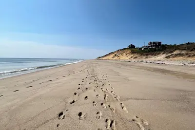 Image de Serene 2-bedroom cottage in South Wellfleet steps to the Beach!