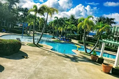 Image de 3 BedRoom Aquatika Resort • Pool View • Near Beach