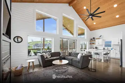 Image de Lakefront Home on Williamstown Lake Near Ark!