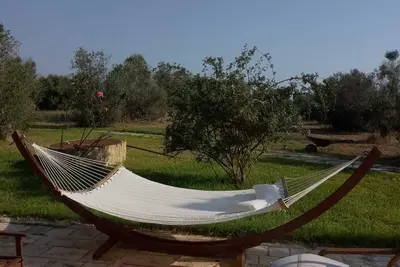 Image de Villa « Residenze Uliveto - 12 » avec piscine partagée, terrasse privée et climatisation