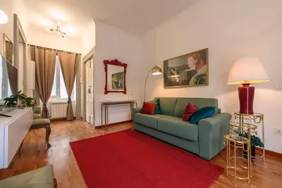 Image de Luxury Apartment for 5 with Terrace in Chiaia