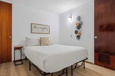 Image de Modern Urban Studio | Near Sju Airport | Fast Wi-Fi | Castellana Hub