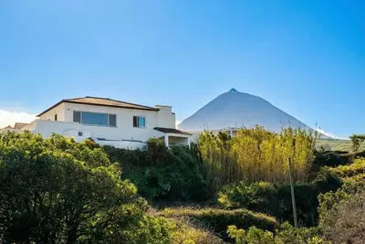 Image de Pico Island Villa 38 - Private Atlantic Retreat
