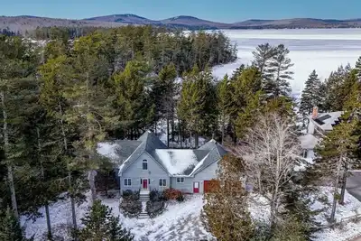 Image de Branchview Shores-Lakefront!