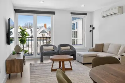 Image de Luxury 3br | Free Parking | Harvard/Bu | Roku Tv