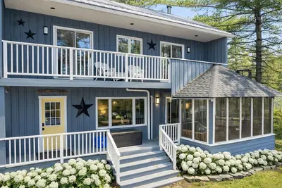 Image de Family Friendly Cottage on Lake Muskoka - perfect for year round family fun!