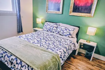 Image de Relax at the Okanagan Oasis! *New Unit* Walking distance to beach & so much more