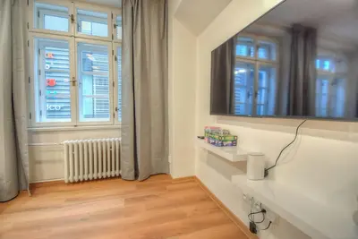 Image de Cozy 2-bedroom apartment in lovely Olomouc with Ac