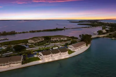 Image de Bg North 61 - First Level - Pickleball - Pool - Gulf Views - Sleeps 4