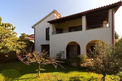 Image de Apartment 2419/197054 (Istria - Pula), 2800m from the beach