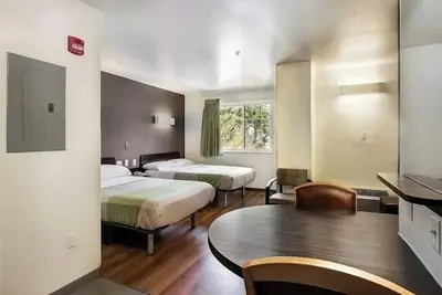 Image de Studio Stay Near Rutgers + Parking