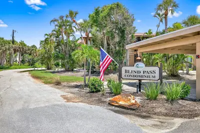 Image de Blind Pass Condos at Bowman's Beach D104 on beautiful Sanibel Island