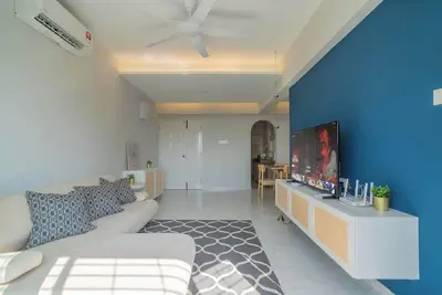 Spacious 3br Retreat Near Gurney Drive