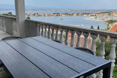 Image de Appartement Maslina Sea View (123901-A1) - Lukoran