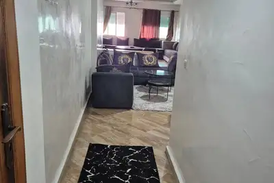 Image de Appartement confortable pour familles – au centre de la ville