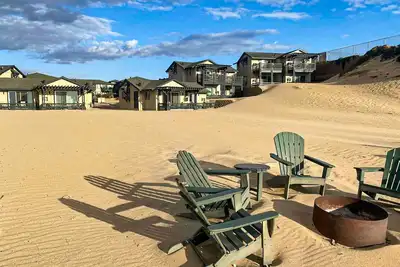 Image de 2x 2br in Beach Resort with Pool, Hot Tub, Firepit