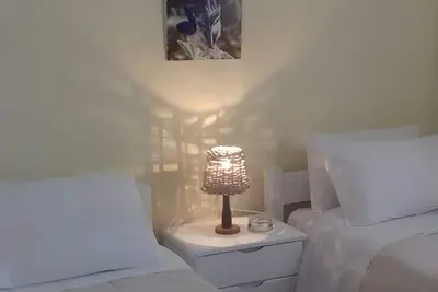Image de Appartement « Rez-de-chaussée » avec Wi-Fi et climatisation