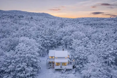 Image de The Mtn Vista- Amazing Views w/HotTub in the Trees