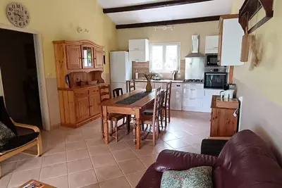 Image de Maison de vacances 'Familiale Tranquille' avec vue montagne, terrasse commune et climatisation