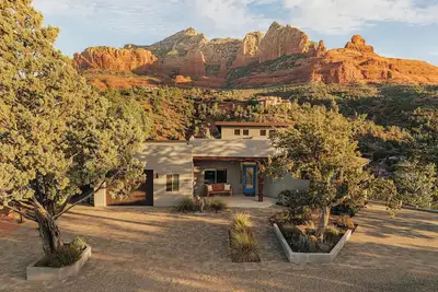 Image de Uptown Heights - Cliffside Suites, Spa, Views