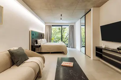 Image de Portal Arévalo in Palermo by Magno | 21