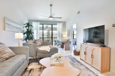 Image de Updated Lakeview Retreat | Pools, Pickleball, Clubhouse & More | Near Ami & Img