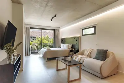 Image de Portal Arévalo in Palermo by Magno | 42