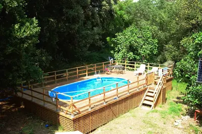 Image de Gîte écologique avec piscine privée, terrasse et Wi-Fi à Autignac