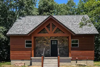 Image de Above the Fog! Big view + Fire Pit + Grill