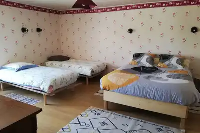 Image de Chambre d’hôtes « Chambre Aspe » avec jardin commun et Wi-Fi