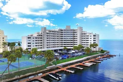 Image de Gulf Island Condo - Water Views & Pool