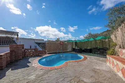 Image de Piscina y Entorno Natural Unico - Casa en Colmenar
