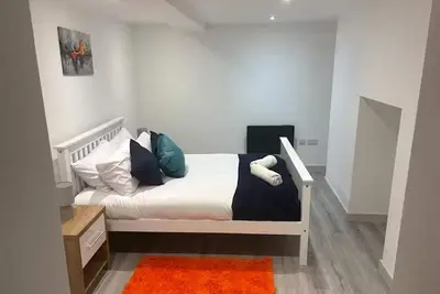 Image de Lux Wolverhampton Stay Near Molineux Stadium