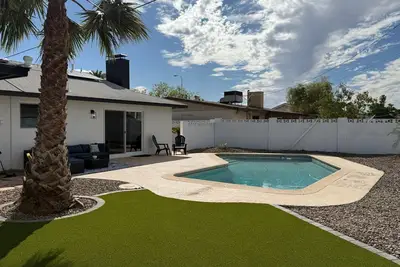 Image de 3 Bedroom Desert Splash Retreat