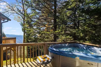 Image de Private Mountain Cabin with Hot Tub + Epic Views!