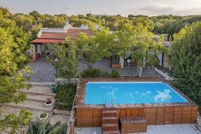Image de Private Villa with Pool for 8 Guests in the Countryside of Ostuni