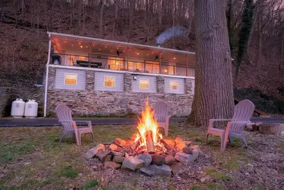 Image de River Front w/ dreamy views - Hot Tub