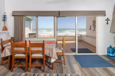 Image de Cozy Beachfront Condo Las Olas Ii 10