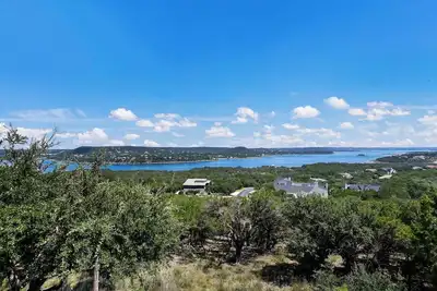 Image de Beautiful Home in the Hollows - Incredible Views