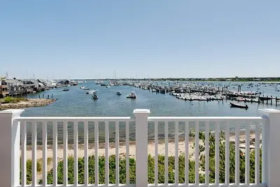 Image de 5 bedroom, 7 bathroom