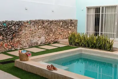 Image de Josefina House • Private Pool - Rooftop - Parking - Historic Center