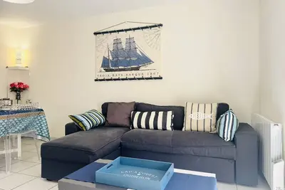 Image de 3 pièces avec jardin, parking, wifi, proche plage