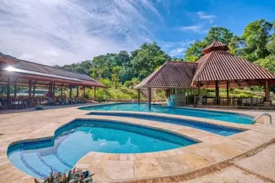 13b Toucan Valley Jungle Resort