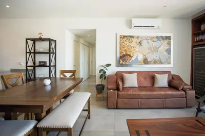 Image de Mr W | 3br Large Apartment Pool+Amenities