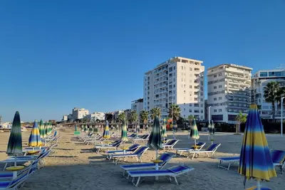 Image de Mandalay Suites By The Beach 079, Durres, Albania