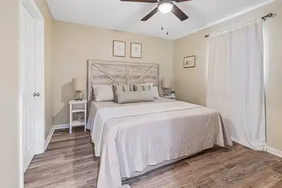 Image de The Patch 5 - Sleeps 4 - King Bed - Near Casinos